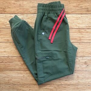 FIGS HW Jogger XS/Dark Olive